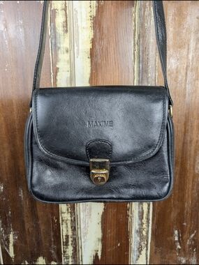 Vintage 90s Maxime Black Leather Crossbody Purse Gold Hardware Minimalist